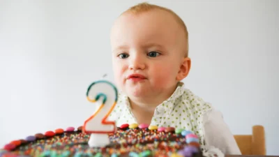 Bub feiert den 2. Geburtstag